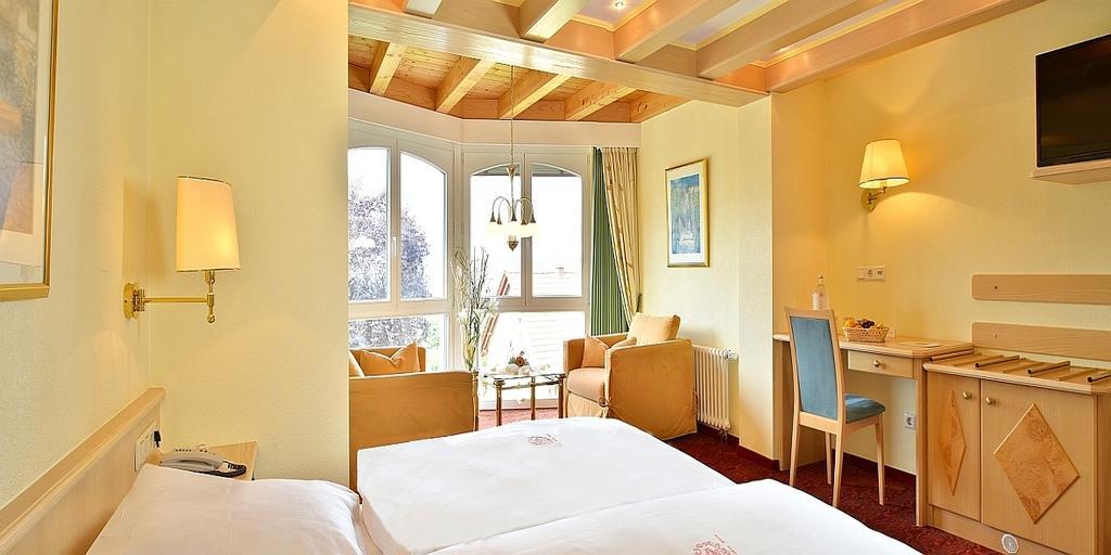 Hotel Zum Weissen Stein Kirchen  Room photo